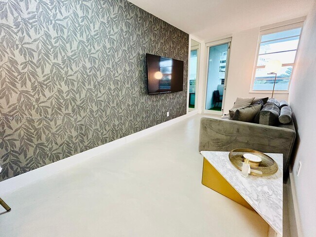 Photo - 100 Lincoln Rd Unit 445