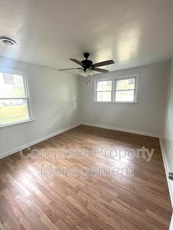 Photo - 4510 Rosa L Parks Ave