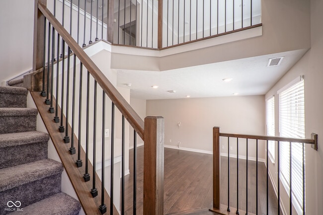 Photo - 8239 Bostic Dr