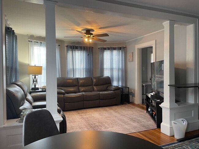 Photo - 20 Crescent St Apartamentos Unidad 2