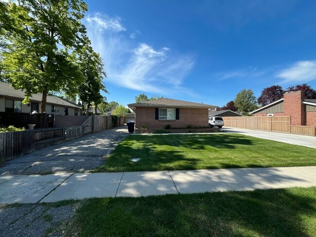 Photo - 2272 E Panorama Way