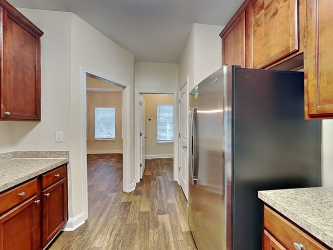 Photo - 92 Pulaski Ave