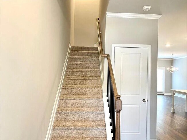 Photo - 2375 Morgan Pl Dr