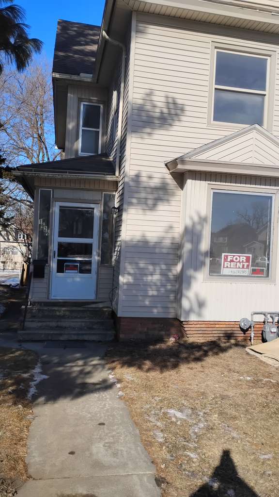 Building Photo - 1626 2nd Ave N