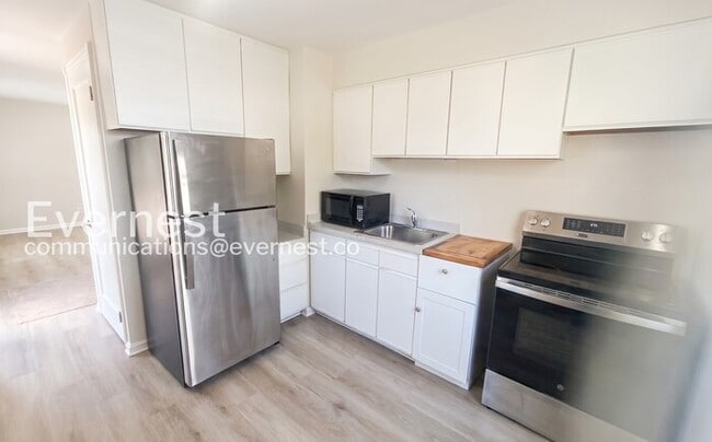 1254 Elmwood Rd