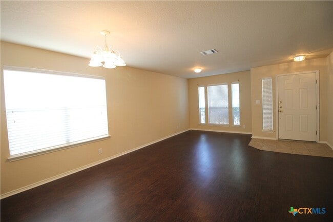 Photo - 249 Val Verde Dr