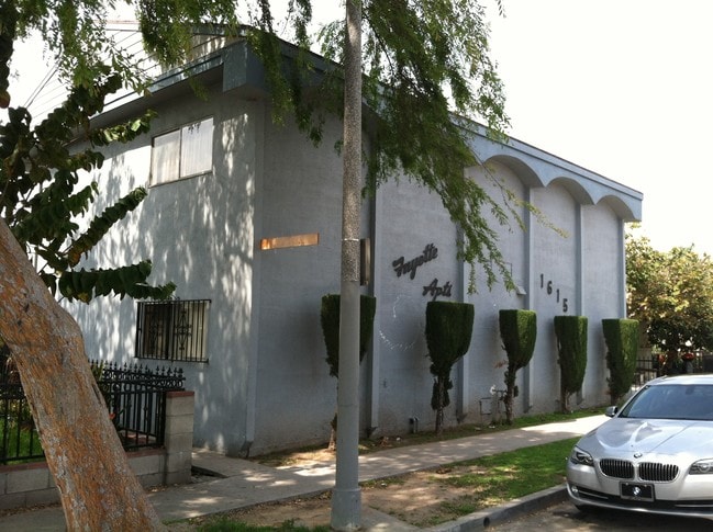 Building Photo - 1615 Rose Ave