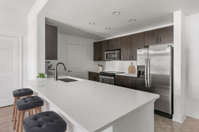 Bower Westside - Kitchen - Bower Westside Rental