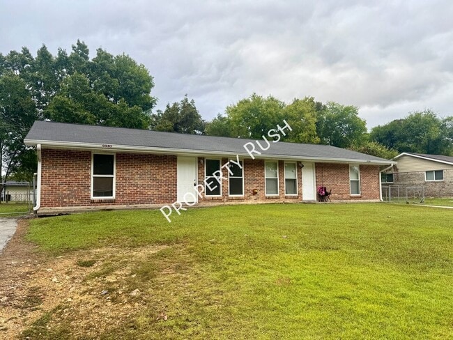 9328 Lancer Ln Unit 9330