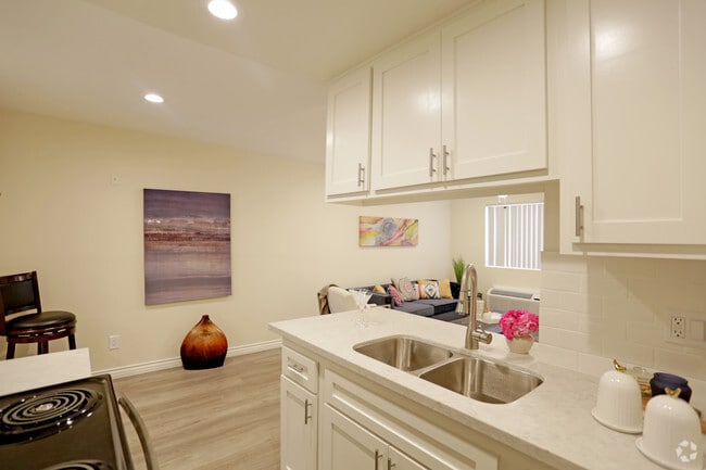 1HAB-1BA - 550 ft² - HANCOCK TERRACES