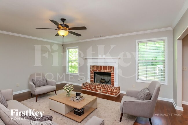 Photo - 254 Cypress Pl