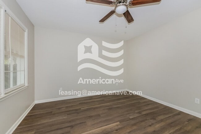 Photo - 2332 Watkins Dr