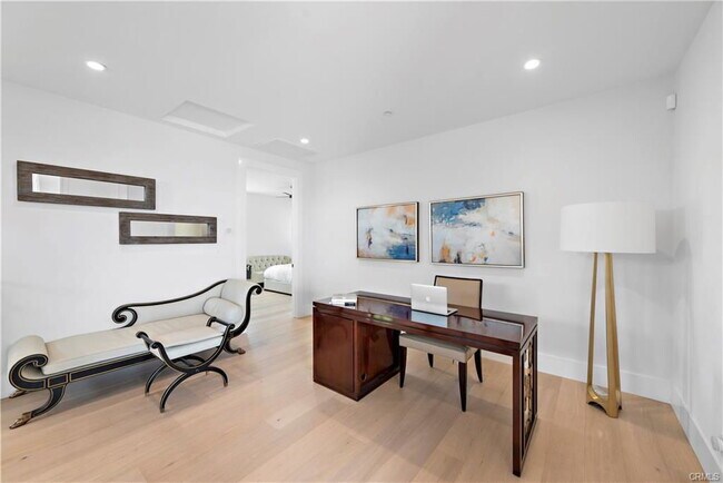 Photo - 2507 Alta Vista Dr