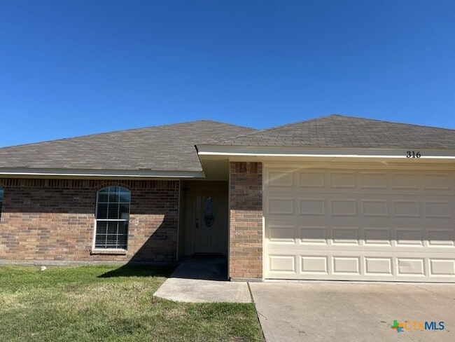 Building Photo - 316 Timber Ridge Dr