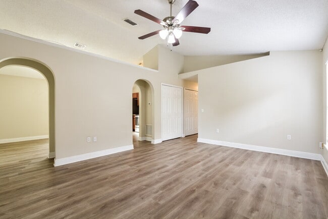 Photo - 8639 Foley Dr