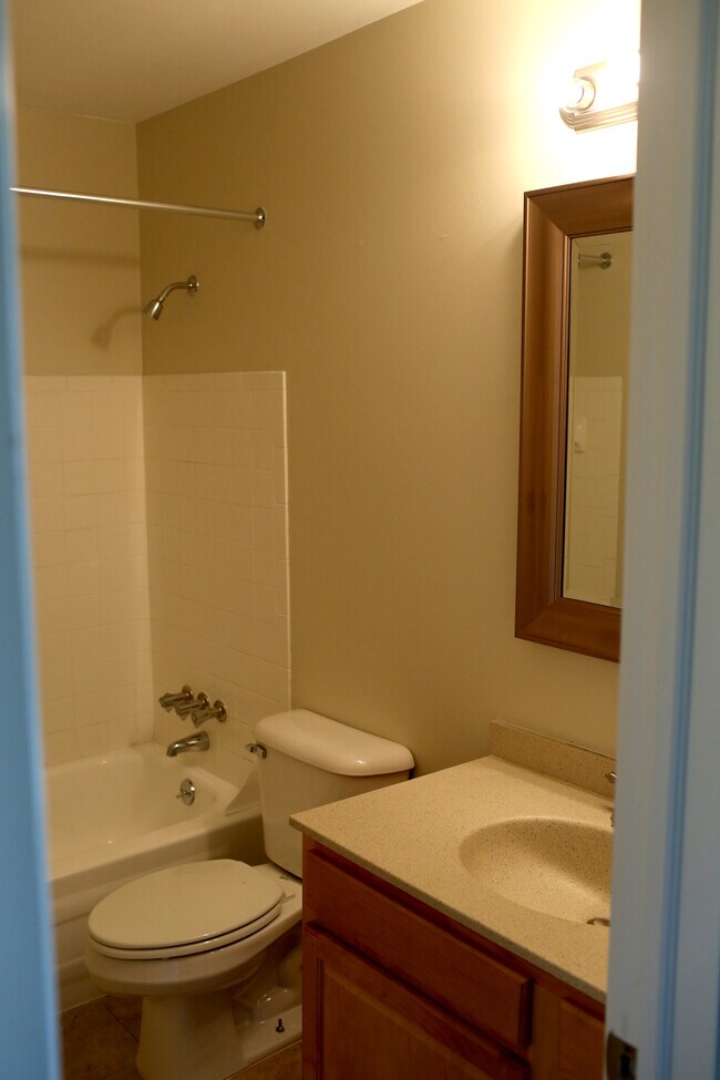 Photo - 4559 Tabor Rd NW