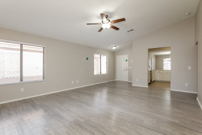 Photo - 2036 E Danbury Rd