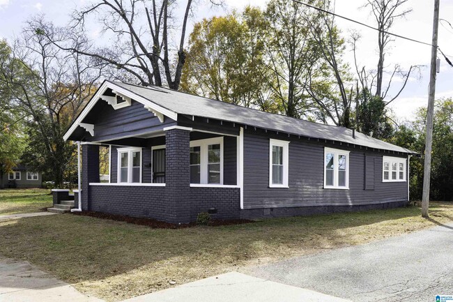 Photo - 516 14th St SW