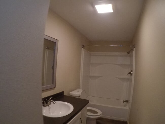 Photo - Triangle Mobile Home Park
