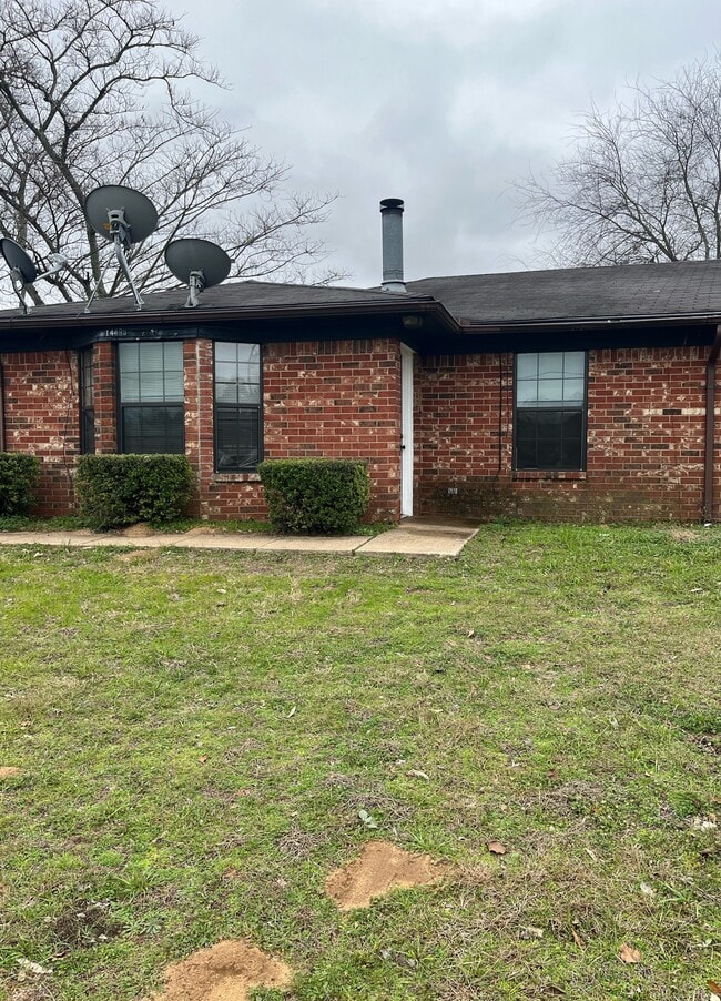Building Photo - 14495 Amy Dr Rental