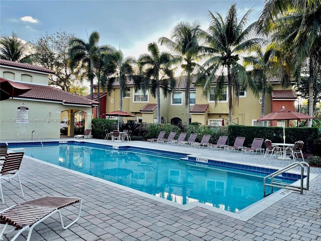 Photo - 3503 Merrick Ln