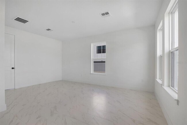 Photo - 15178 Groveside Rd