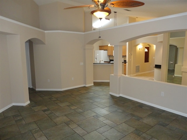 Photo - 18919 Bellflower Rd