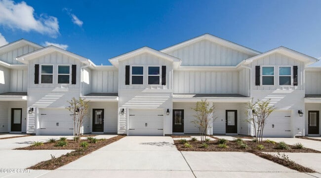 Building Photo - 456 Melrose Way
