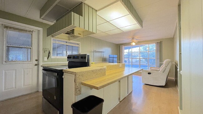 Photo - 5638 James Dr