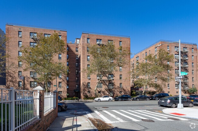 Photo - 9902 3rd Ave