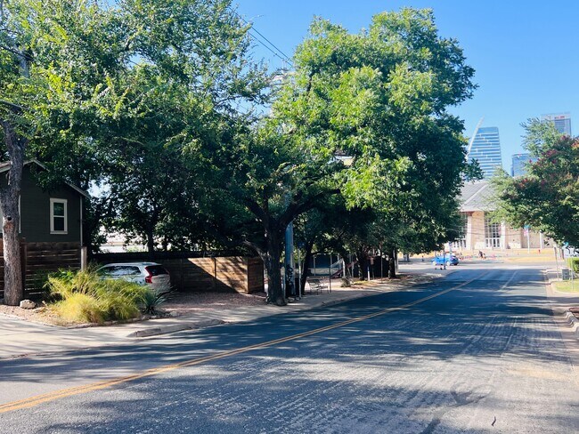 Photo - 512 Bouldin Ave