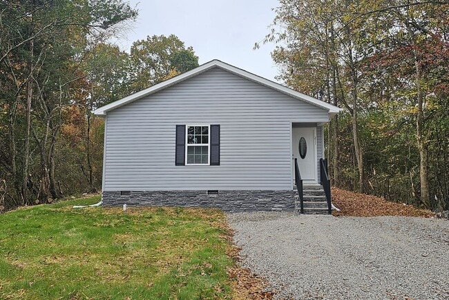 Building Photo - MOVE IN SPECIAL 50% OFF FIRST MONTH - NEW BUILD 3 BEDROOM 2 BATH HOME