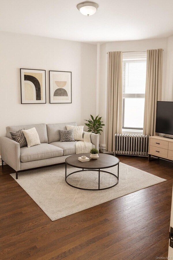 Photo - 740 S Oak Dr