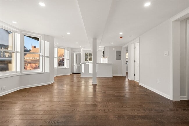 Photo - 1 School St Unit R1