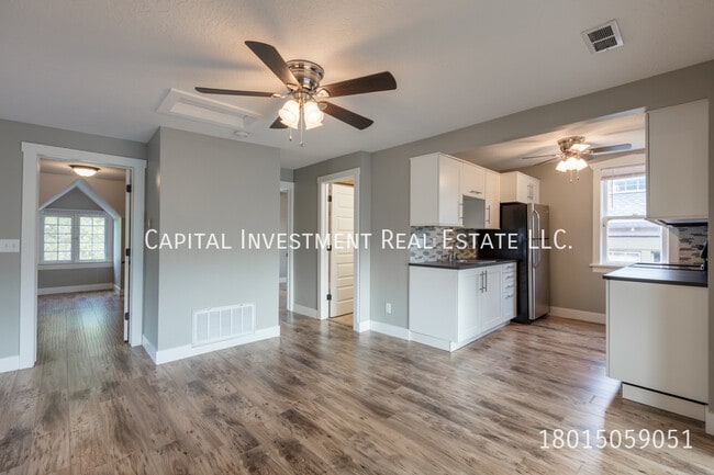 Photo - 212 B St E Unit 3