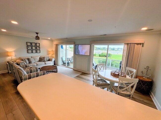 Photo - 157 Driftwood Ct