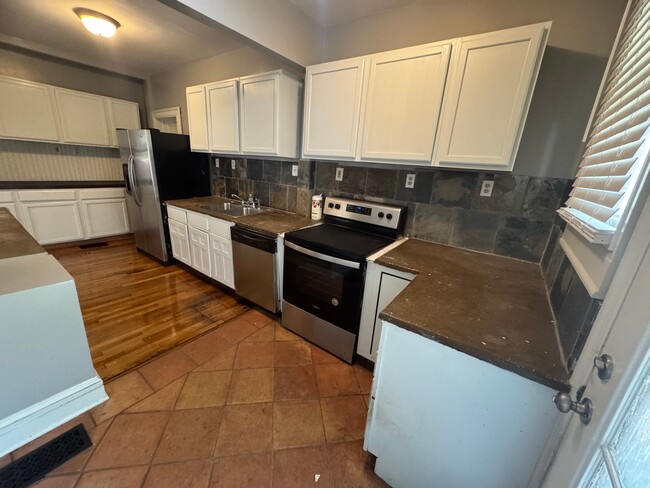 Photo - 1818 St Charles Ave