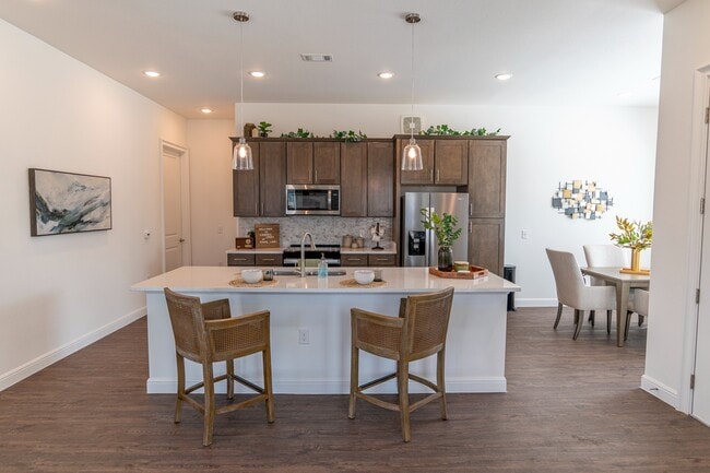 850_9229_Casa Rural (5) - Cadence Creek at Towne Lake 55+ Active Adu...