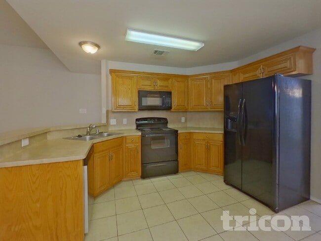 Photo - 10712 Braemoor Dr