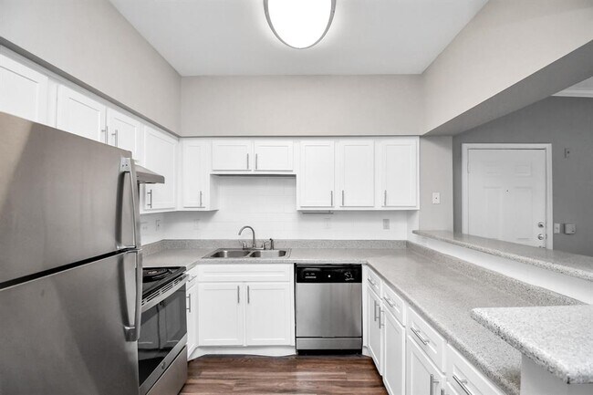 Photo - 11355 Richmond Ave. Unidad 1212