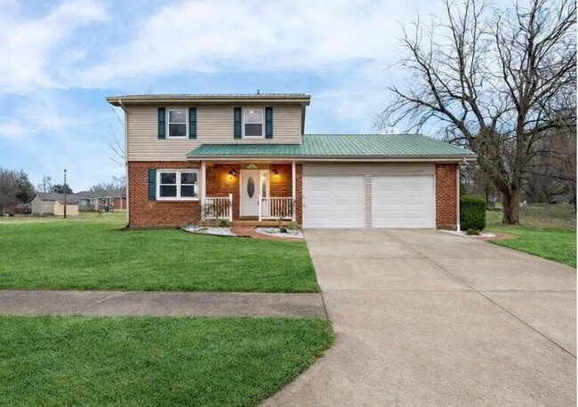 Photo - 611 Harvard Dr