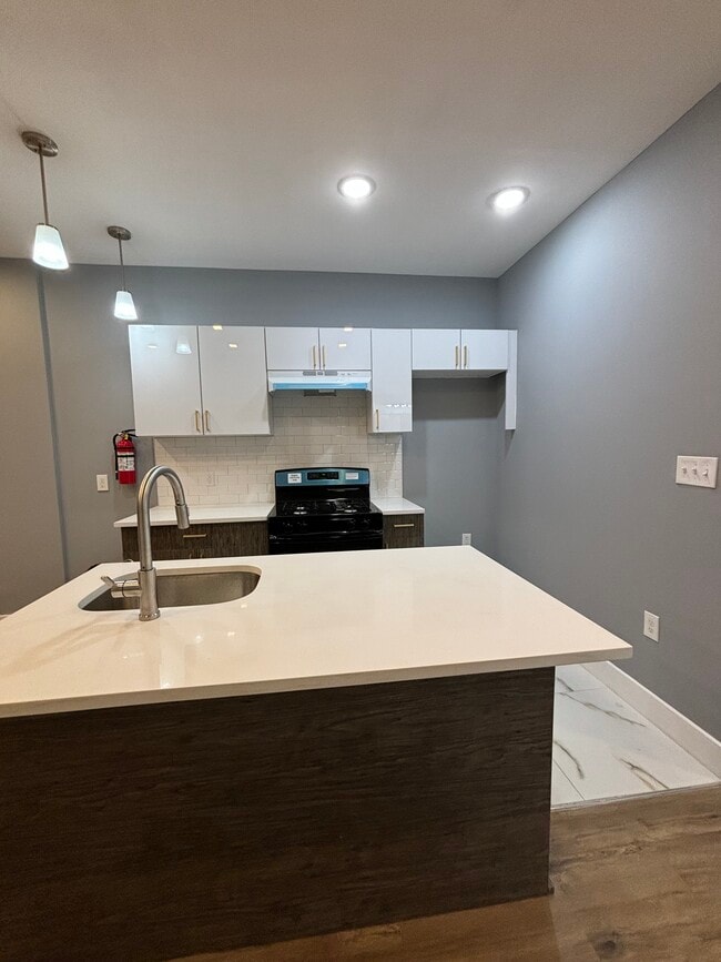 Photo - 812 Clinton Ave Unidad G