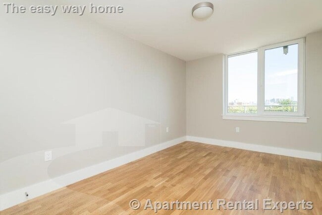 Photo - 334 Harvard St Unit #H7