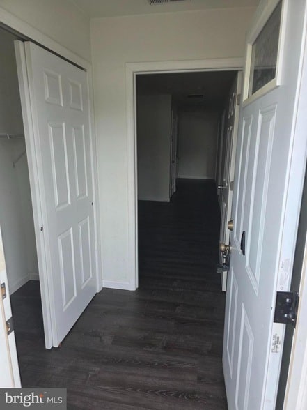 Photo - 203 E Cedarville Rd