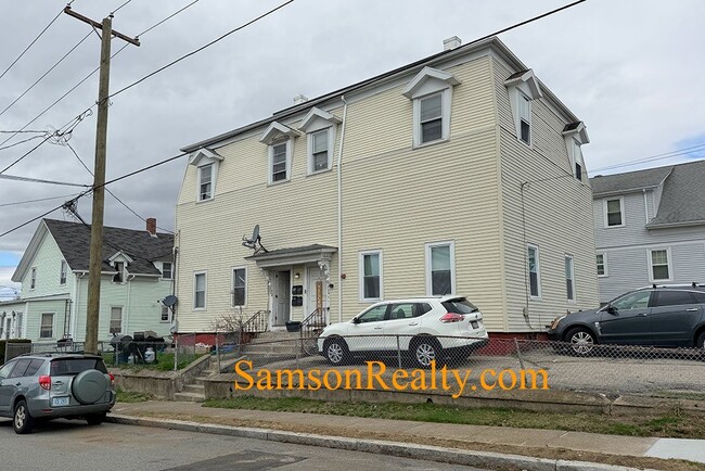 Photo - 224 Juniper St Unit 2