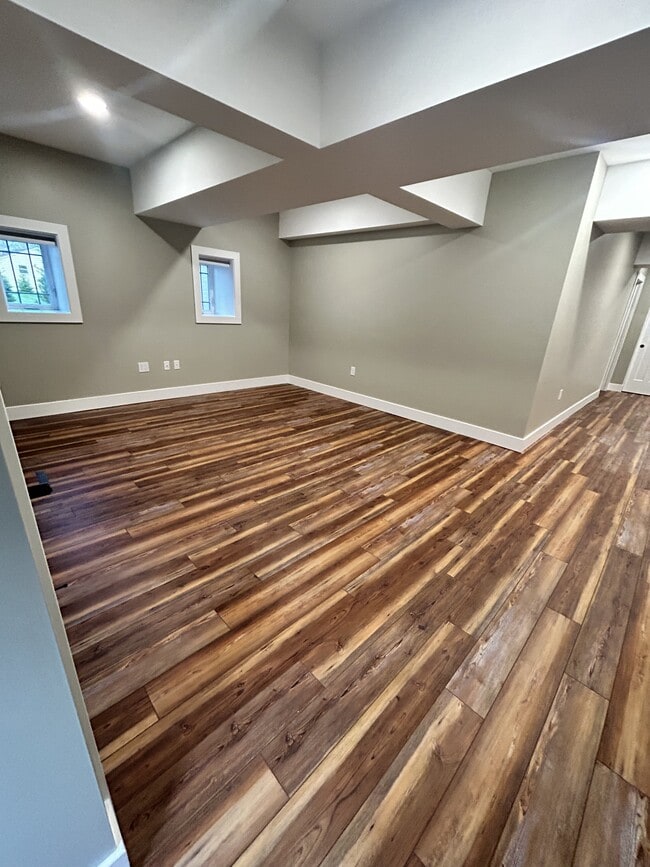 Photo - 2101 Orchard Rd