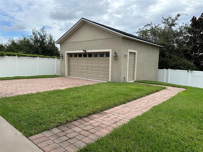 Photo - 15168 Evergreen Oak Loop