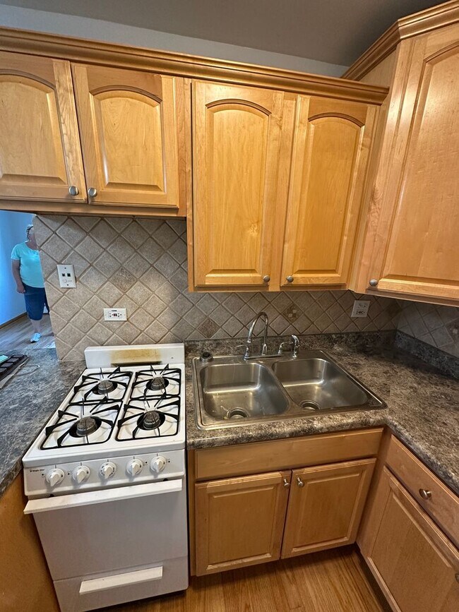 Photo - Great studio apartment in convenient locat...