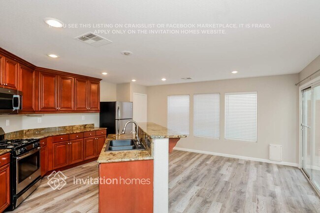 Photo - 663 Haunts Walk Ave