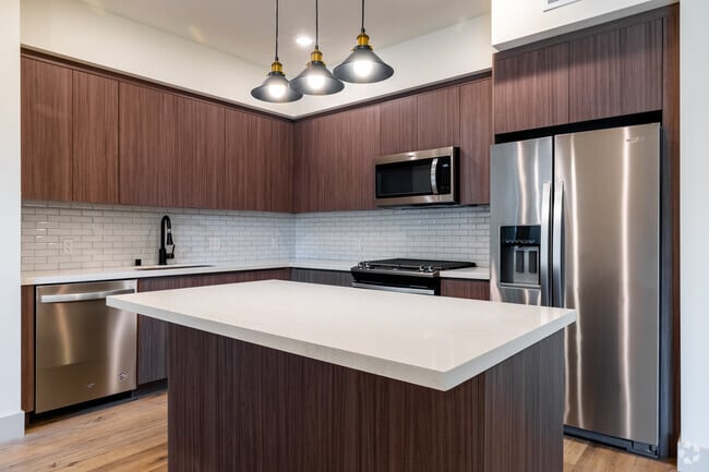 3BR, 2BA - 1,500SF - Kitchen